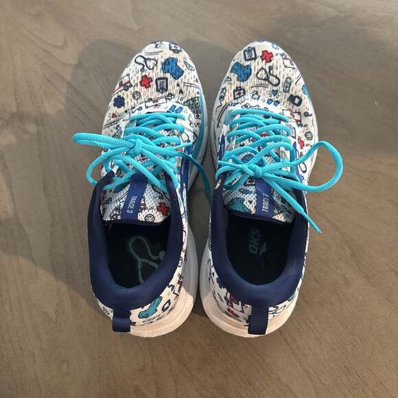 Brooks Women's Trace 2 Running Sneakers from Finish Line - , - Picture 1 of 3